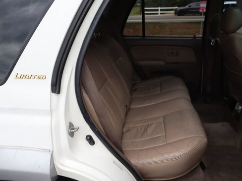 Used 2000 Toyota 4Runner Limited AWD/4WD image 21