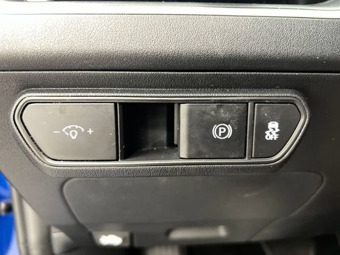 Used 2025 Kia K4 FWD image 44