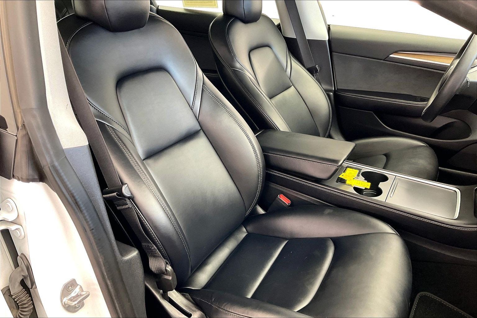 Used 2022 Tesla Model 3 Long Range AWD/4WD image 6
