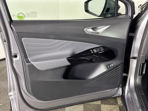Certified 2023 Volkswagen ID.4 Pro S AWD/4WD image 10