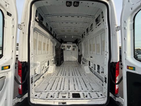 Used 2021 Ford Transit 250 148 High Roof Extended image 14