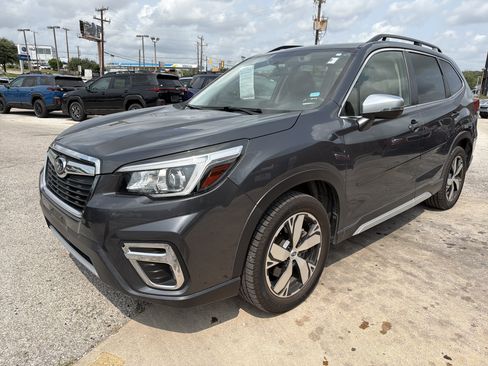 Used 2020 Subaru Forester Touring AWD/4WD image 7
