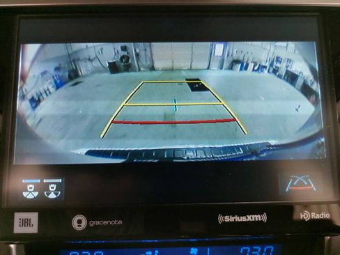 Used 2024 Toyota 4Runner Limited image 24