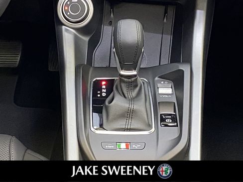 New 2024 Alfa Romeo Tonale Ti image 25