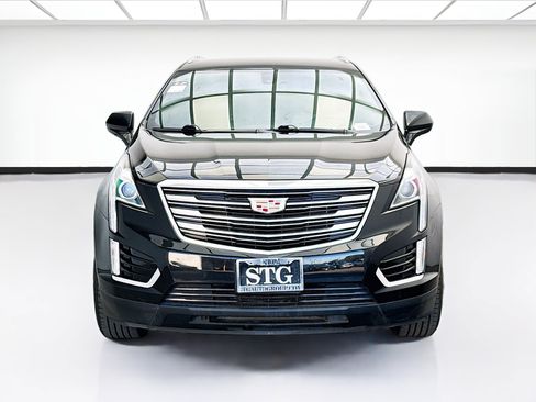 Used 2018 Cadillac XT5 FWD image 2
