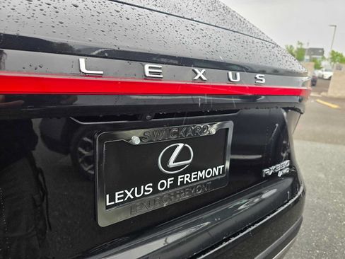 Used 2023 Lexus RX 350 Premium w/ Accessory Package AWD/4WD image 16