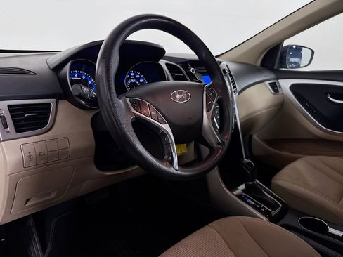 Used 2016 Hyundai Elantra GT FWD image 20