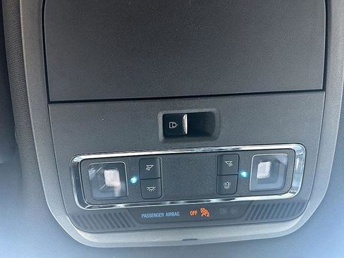 Used 2022 Ford F150 Lightning Lariat AWD/4WD image 19