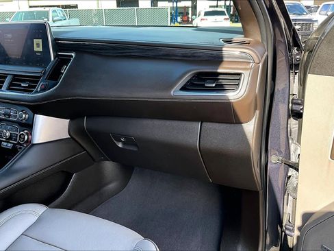 Certified 2023 GMC Yukon SLT image 18