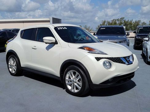 Used 2016 Nissan Juke SL FWD image 8