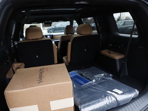 New 2026 Hyundai Santa Fe Calligraphy image 5