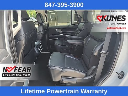 Certified 2025 Ford Expedition Platinum AWD/4WD image 35