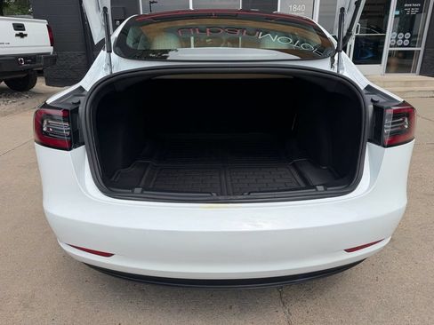 Used 2020 Tesla Model 3 Long Range AWD/4WD image 22