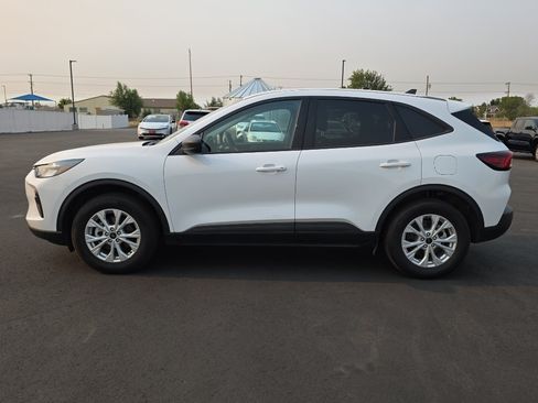 Used 2025 Ford Escape Active AWD/4WD image 4