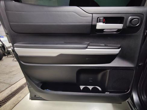 Used 2019 Toyota Tundra Limited image 38