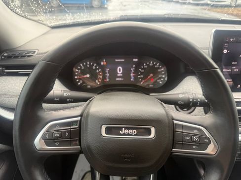 Certified 2022 Jeep Compass Latitude AWD/4WD image 19