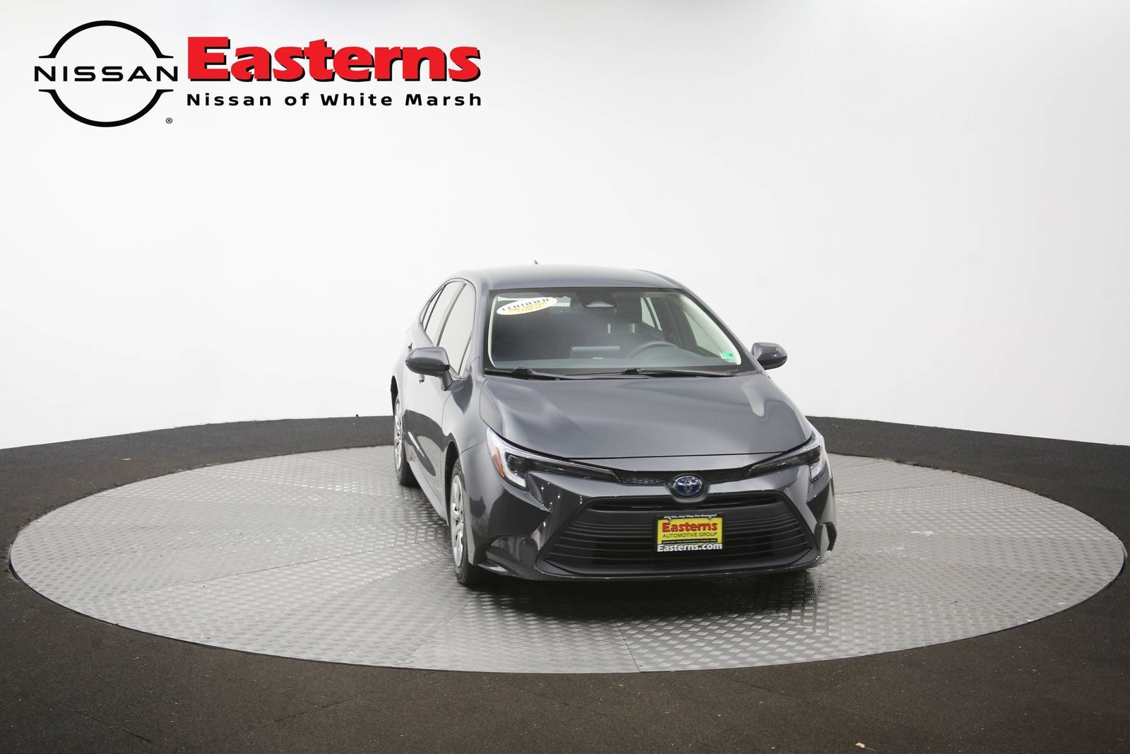 Used 2023 Toyota Corolla LE w/ Carpet Mat Package (TMS) FWD image 46