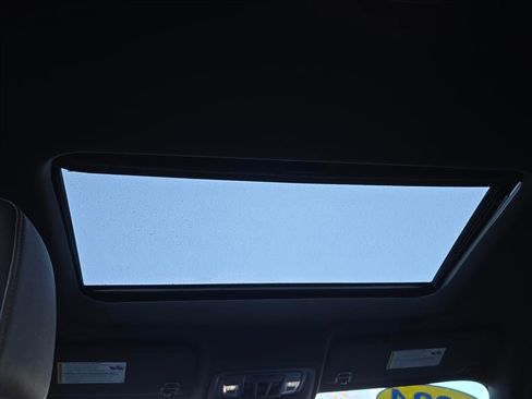 Certified 2024 GMC Sierra 1500 AT4 w/ Technology Package image 12