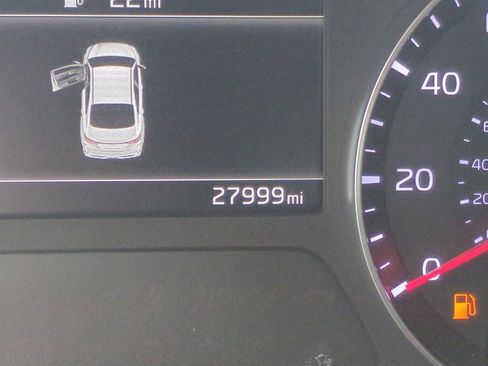 Certified 2024 Kia Forte LXS FWD image 15