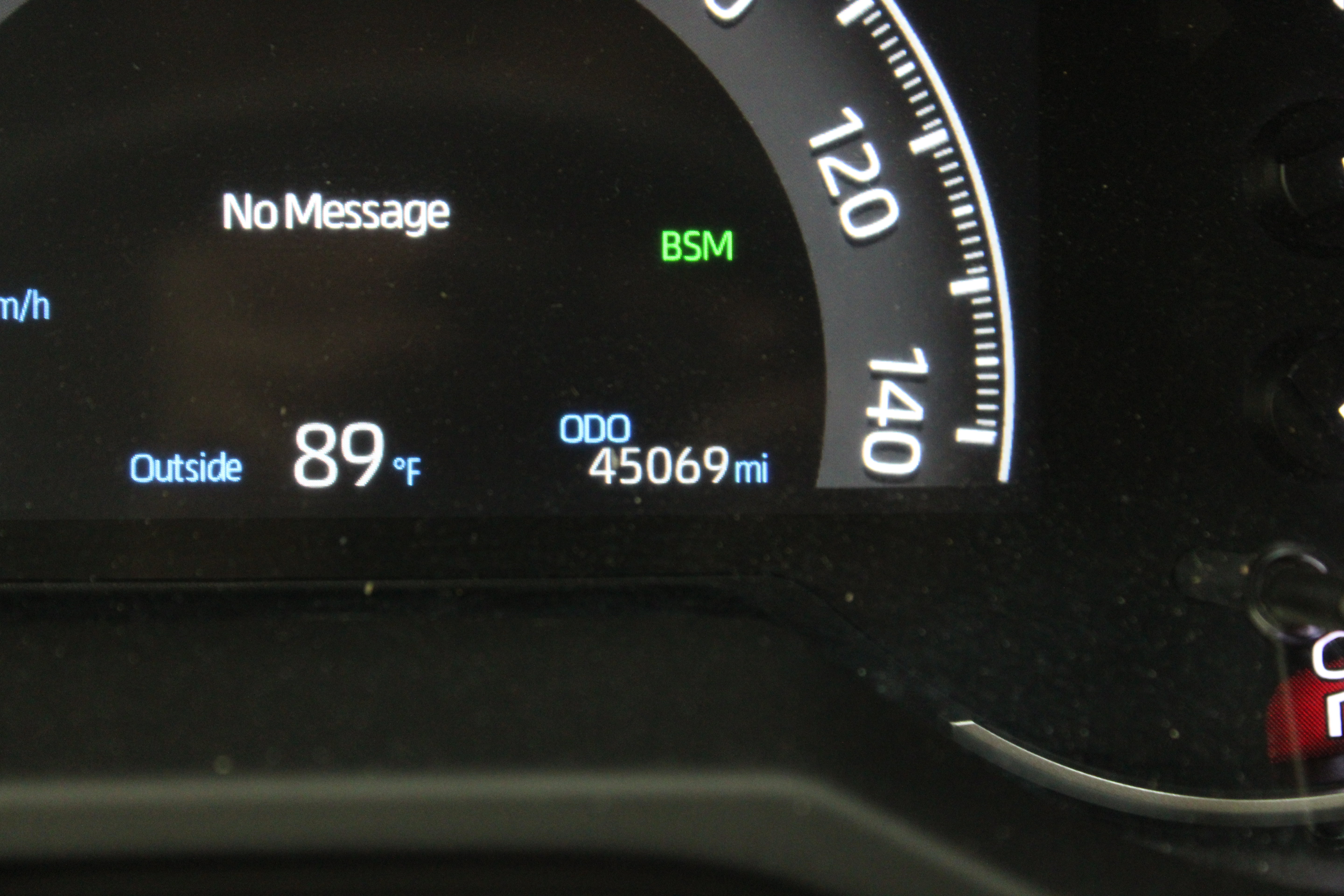 Used 2025 Toyota RAV4 XLE FWD image 39