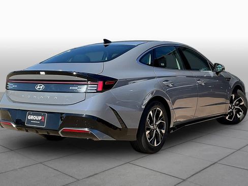 Used 2025 Hyundai Sonata SEL FWD image 14