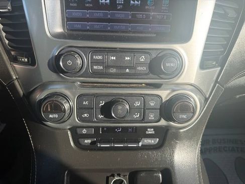 Used 2019 Chevrolet Tahoe LS AWD/4WD image 34