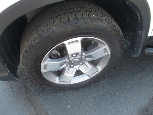 Used 2025 Honda Ridgeline RTL image 16