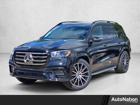 New 2026 Mercedes-Benz GLS 580 4MATIC image 1