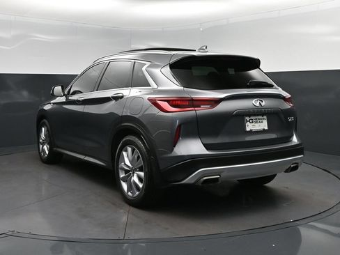 Certified 2022 INFINITI QX50 Essential FWD image 5