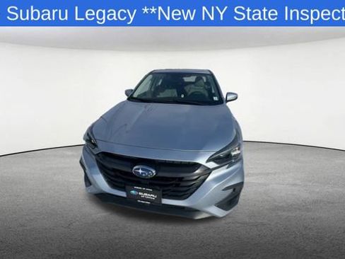 Used 2025 Subaru Legacy Premium image 3