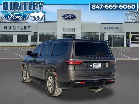 Used 2022 Jeep Wagoneer Series I w/ Premium Group I image 6