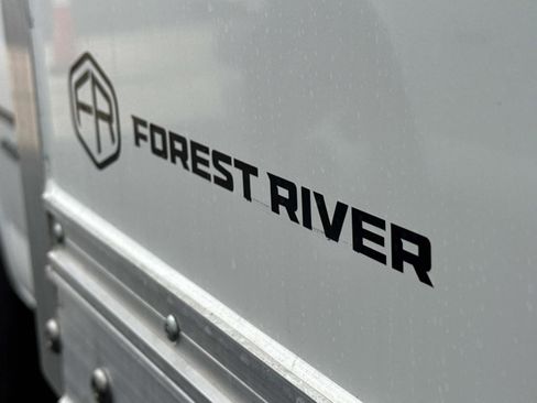 New 2026 Chevrolet Express 4500 w/ Power Convenience Package image 19