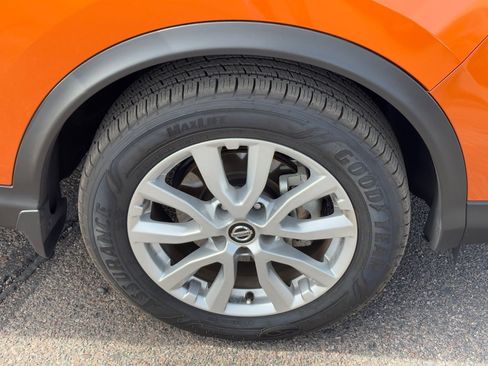 Certified 2021 Nissan Rogue Sport S image 8