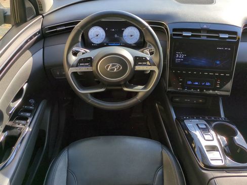 Certified 2024 Hyundai Tucson Limited image 16