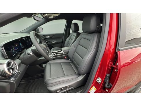 New 2026 Chevrolet Equinox LT image 24