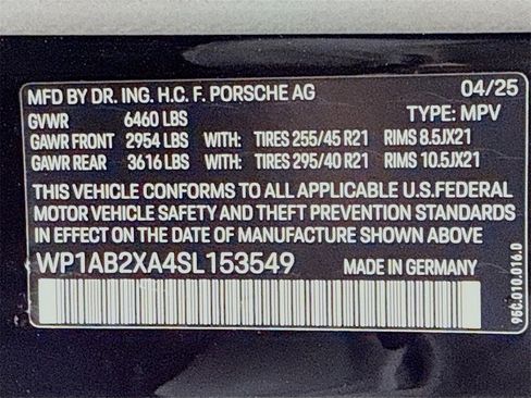 New 2025 Porsche Macan 4S Electric image 33