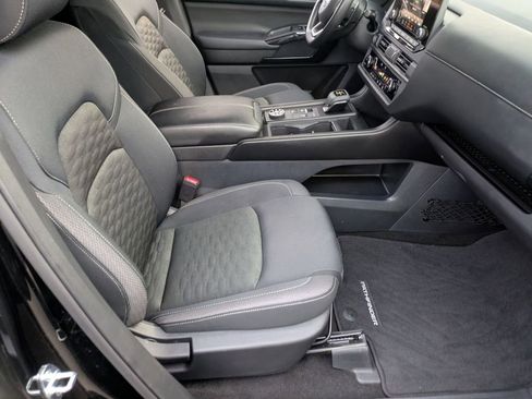 Used 2024 Nissan Pathfinder S w/ Cargo Package image 24