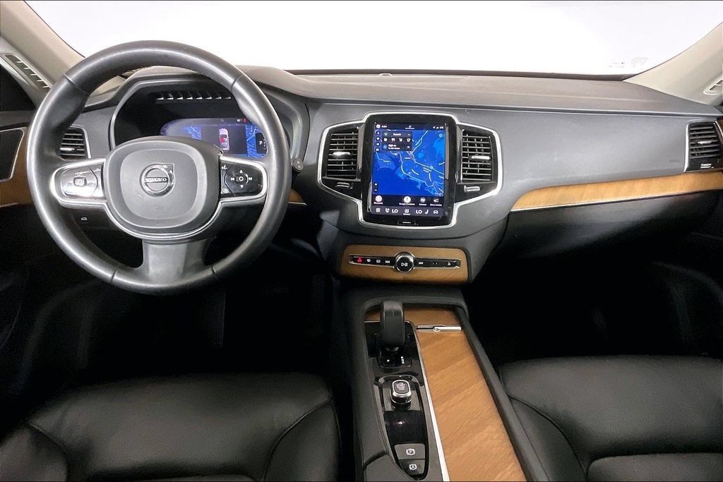 Used 2023 Volvo XC90 B6 Plus w/ Protection Package Premier AWD/4WD image 15