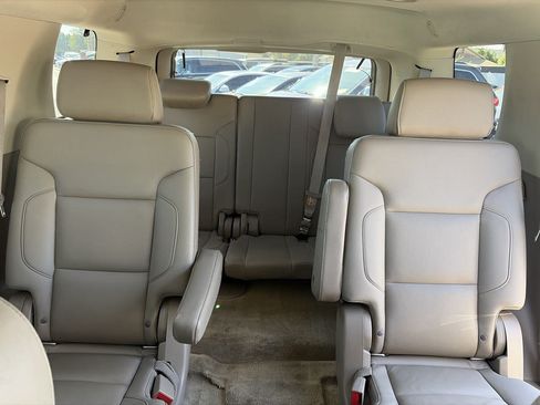 Used 2015 Chevrolet Tahoe LT AWD/4WD image 19