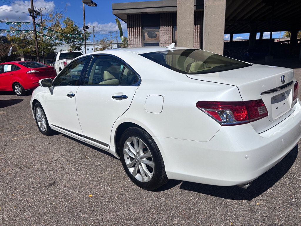 Used 2012 Lexus ES 350 FWD image 4