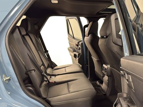 Certified 2025 Toyota 4Runner TRD Off-Road Premium image 17