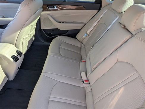 Used 2017 Hyundai Sonata Limited w/ Ultimate Package 04 image 28