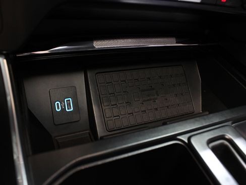 Used 2023 Ford F150 Raptor w/ Raptor Carbon Fiber Package image 84