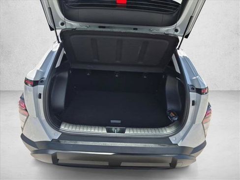 Used 2026 Hyundai Kona SEL Sport FWD image 6