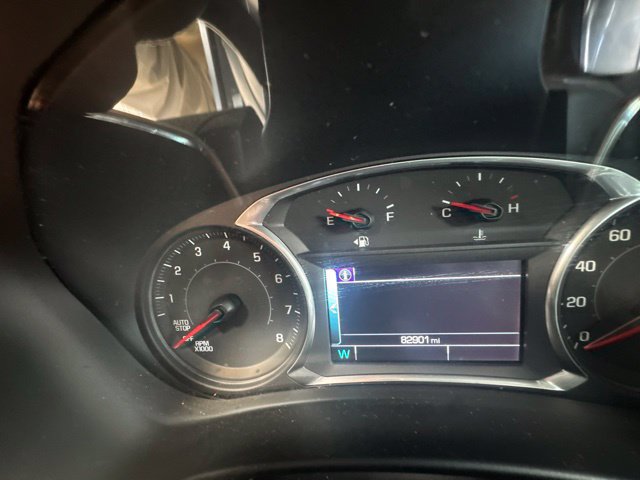 Used 2018 Chevrolet Equinox Premier FWD image 11