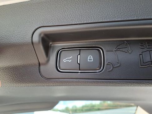 New 2026 Ford Explorer Platinum w/ LUX Leather Package image 14