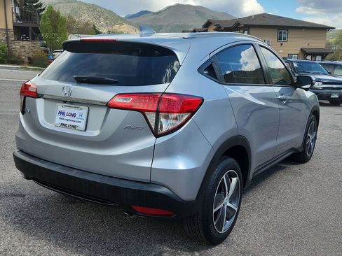 Used 2021 Honda HR-V EX image 3