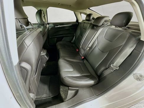 Used 2014 Ford Fusion Titanium image 25