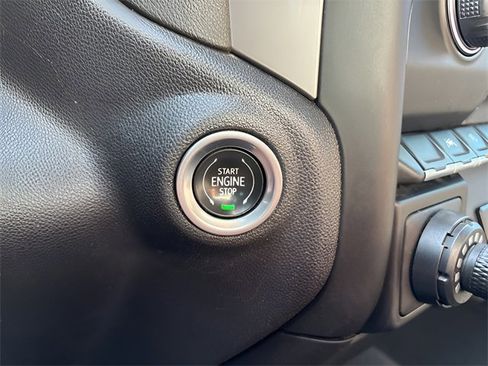 Used 2022 Chevrolet Silverado 1500 Custom Trail Boss image 15