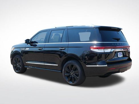 Used 2024 Lincoln Navigator Reserve w/ Equipment Group 201A AWD/4WD image 4